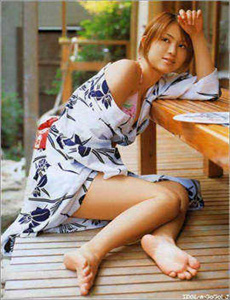戎爱 军统的女人