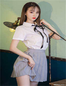 餐桌下狂c亲女高辣h文